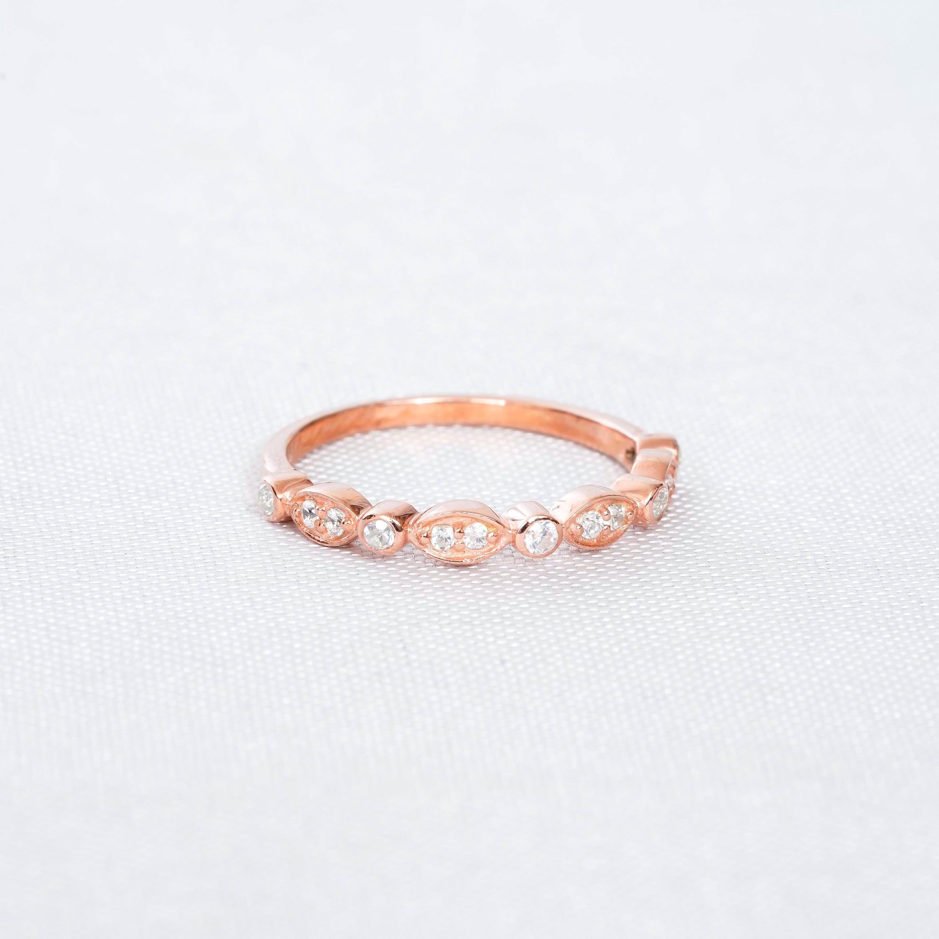 Morganite Ring Set For Women Matching Moissanite Milgrain Wedding Band Round Engagement Solitaire Floral Halo Art Deco Bridal Promise Ring