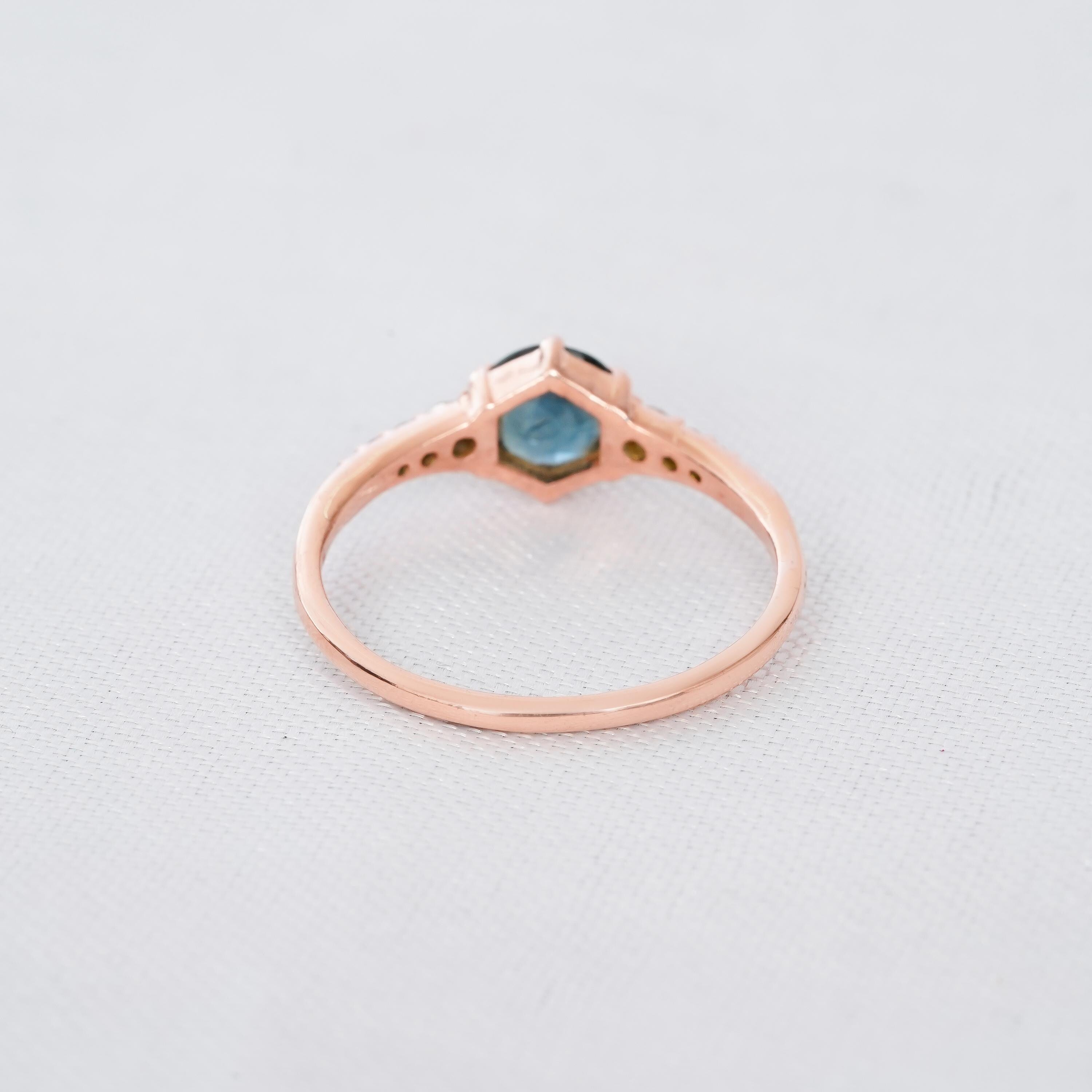 Round Blue Sapphire Engagement Ring 925 Sterling Silver Blue Wedding Ring For Women Proposal 6 Prongs Halo Set Minimalist Solitaire Ring