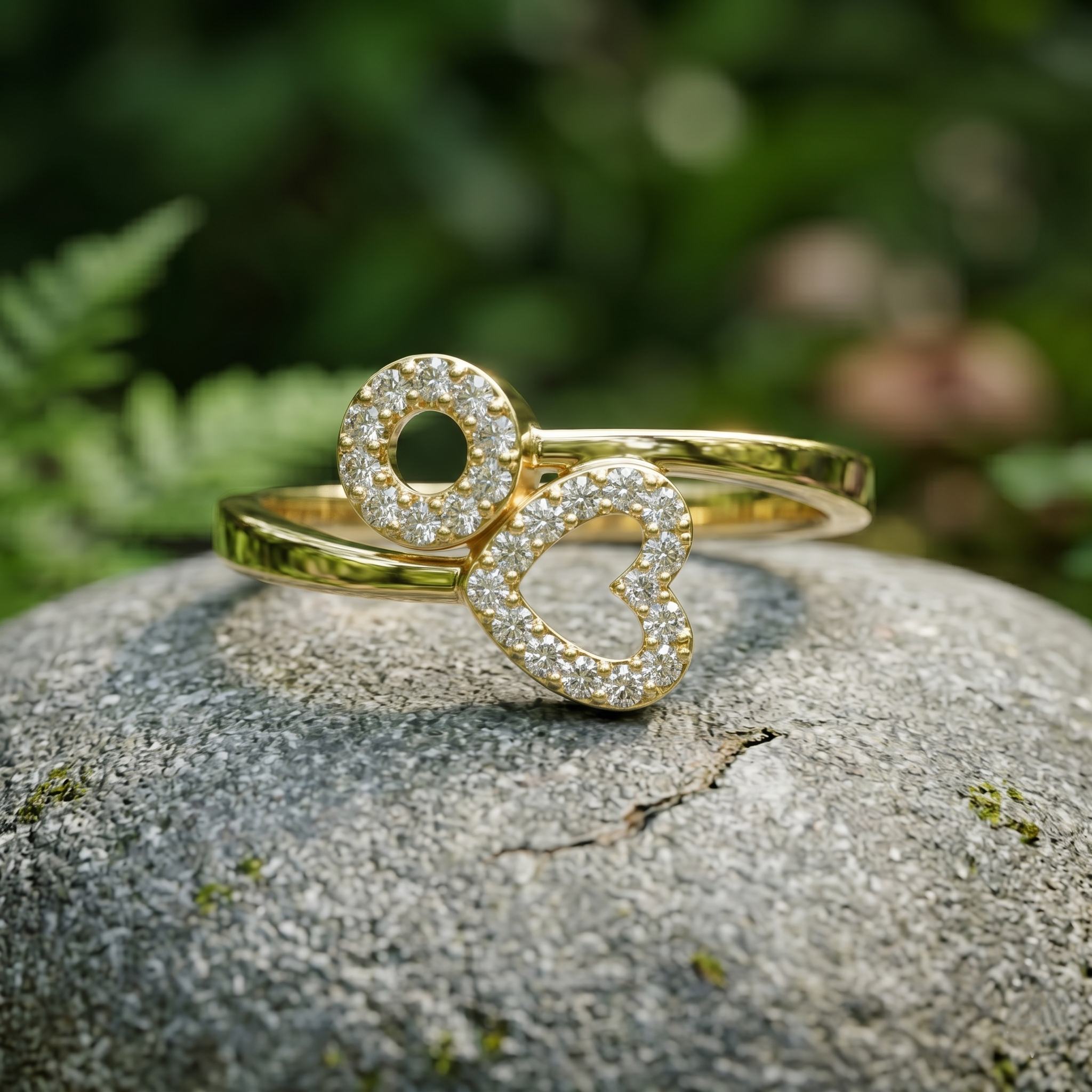 14K Solid Gold Heart Circle Moissanite Ring, Pave Cluster Wedding Band, Delicate Jewelry