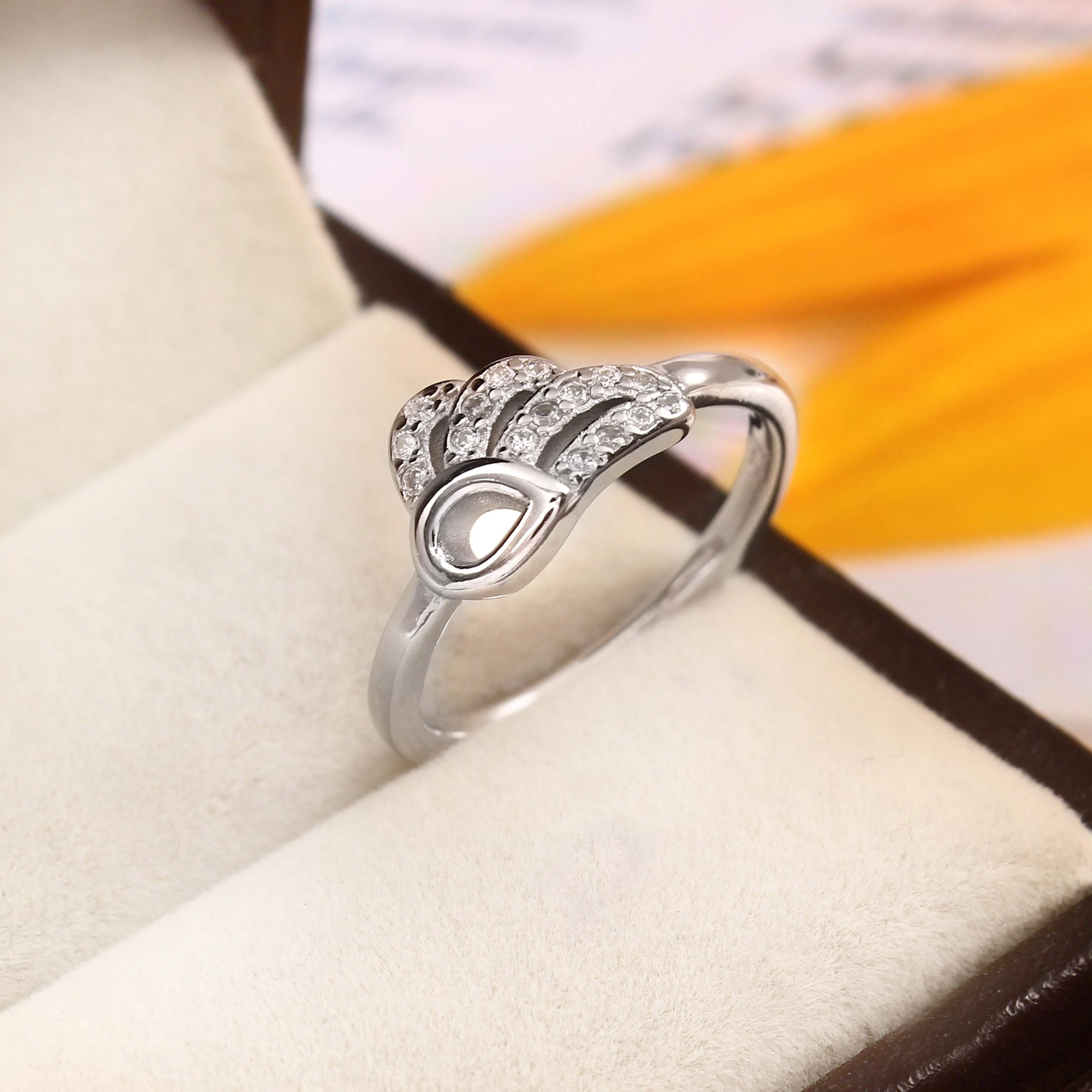 Sterling Silver Wing Ring, Angel Wing Ring, Feather Ring, Unique Silver Bird Wing Spiritual  Jewelry, Dainty Diamond Ring, Gift for Her