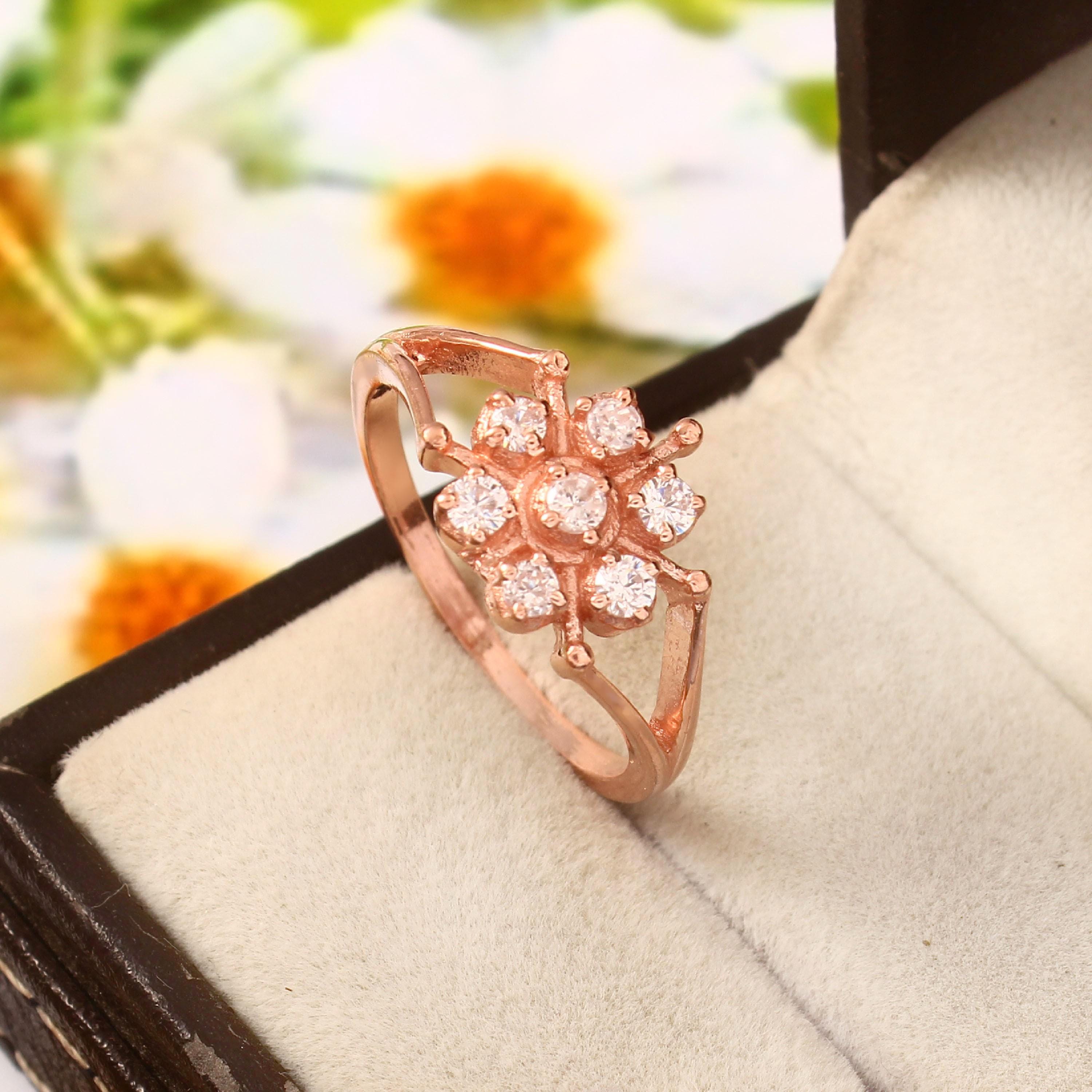 Flower Shape Ring For Women 925 Sterling Silver Moissanites Pave Set Proposal Minimalist Bridal Engagement Wedding Unique Anniversary Gift