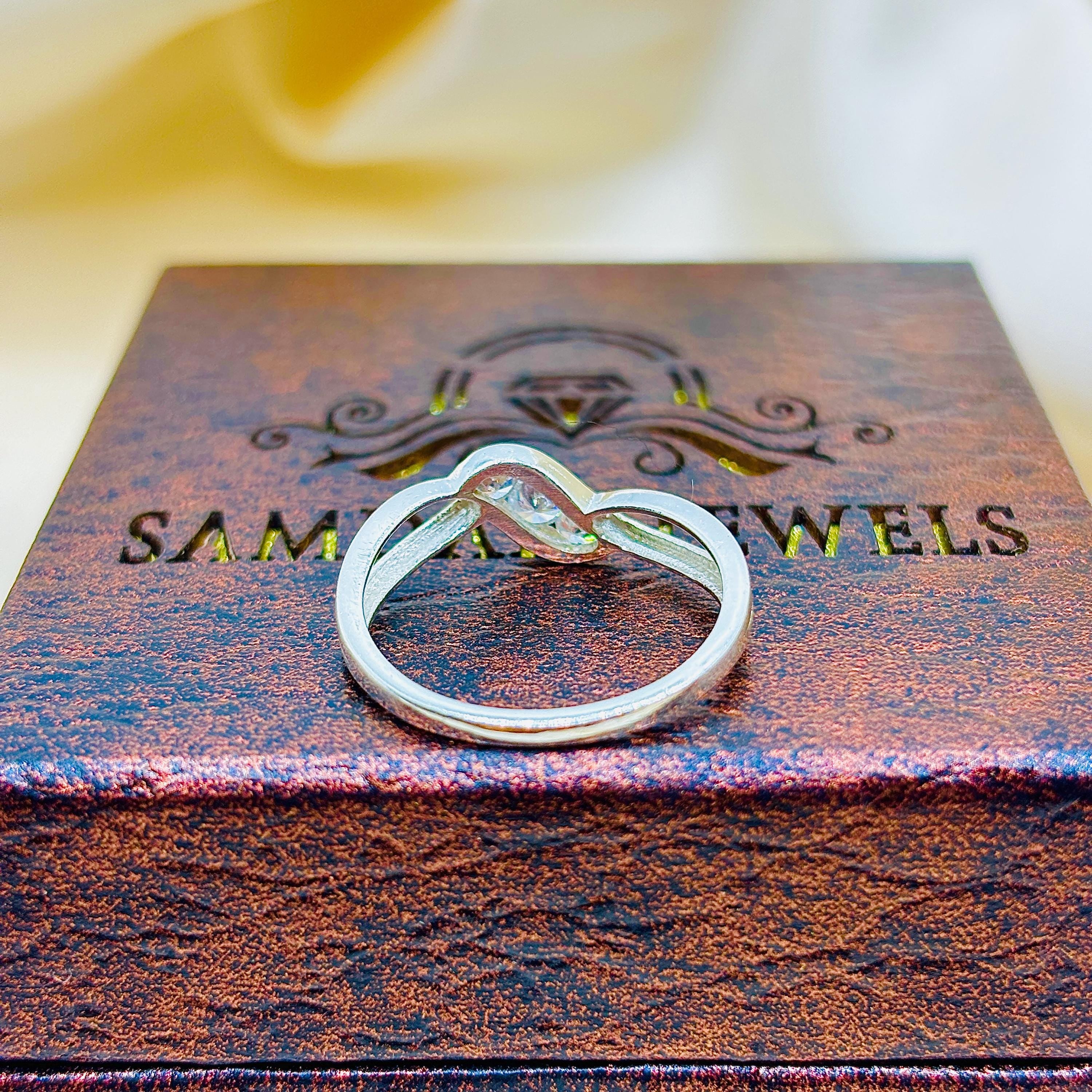 Three Stone Promise Ring For Women 925 Sterling Silver Moissanites Proposal Minimalist Bridal Engagement Wedding Jewelry Anniversary Gift