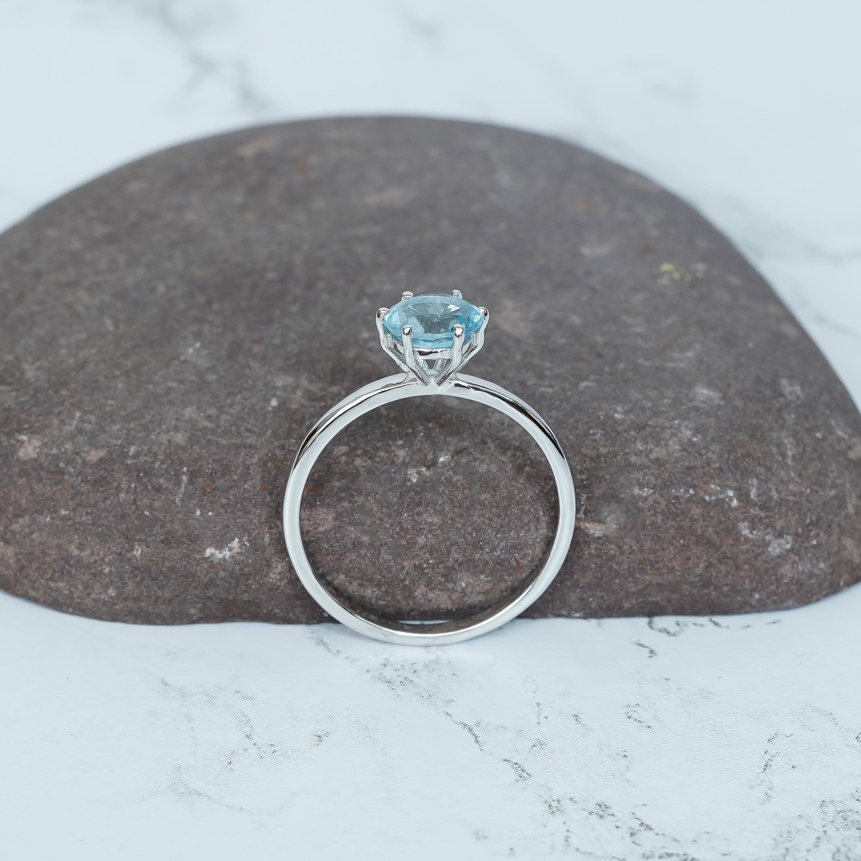 Blue Topaz Solitaire Ring, 925 Sterling Silver, Round Cut