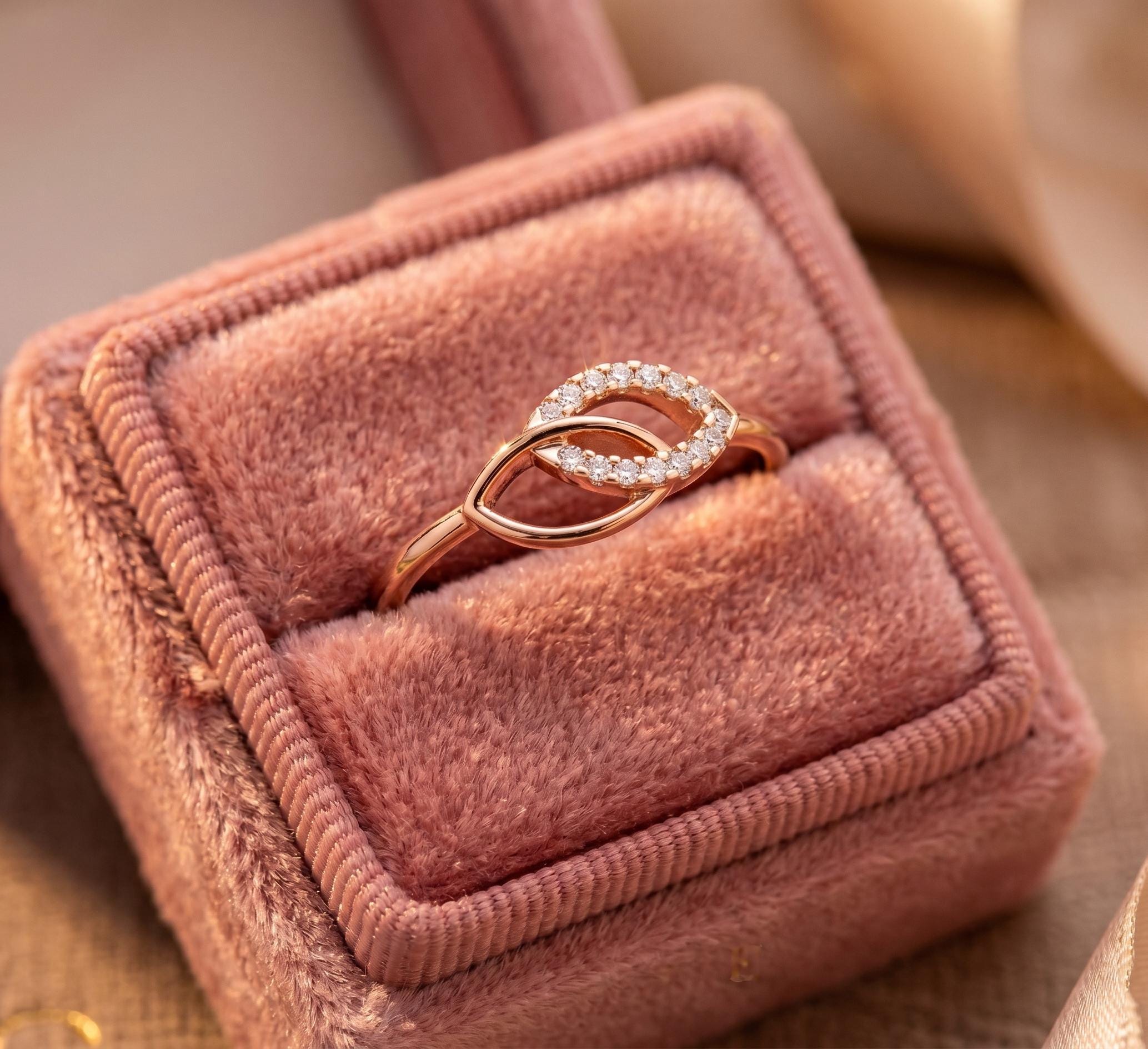 Interlocking Moissanite Ring, 14K Solid Gold Vine Style Nature Inspired Wedding Ring