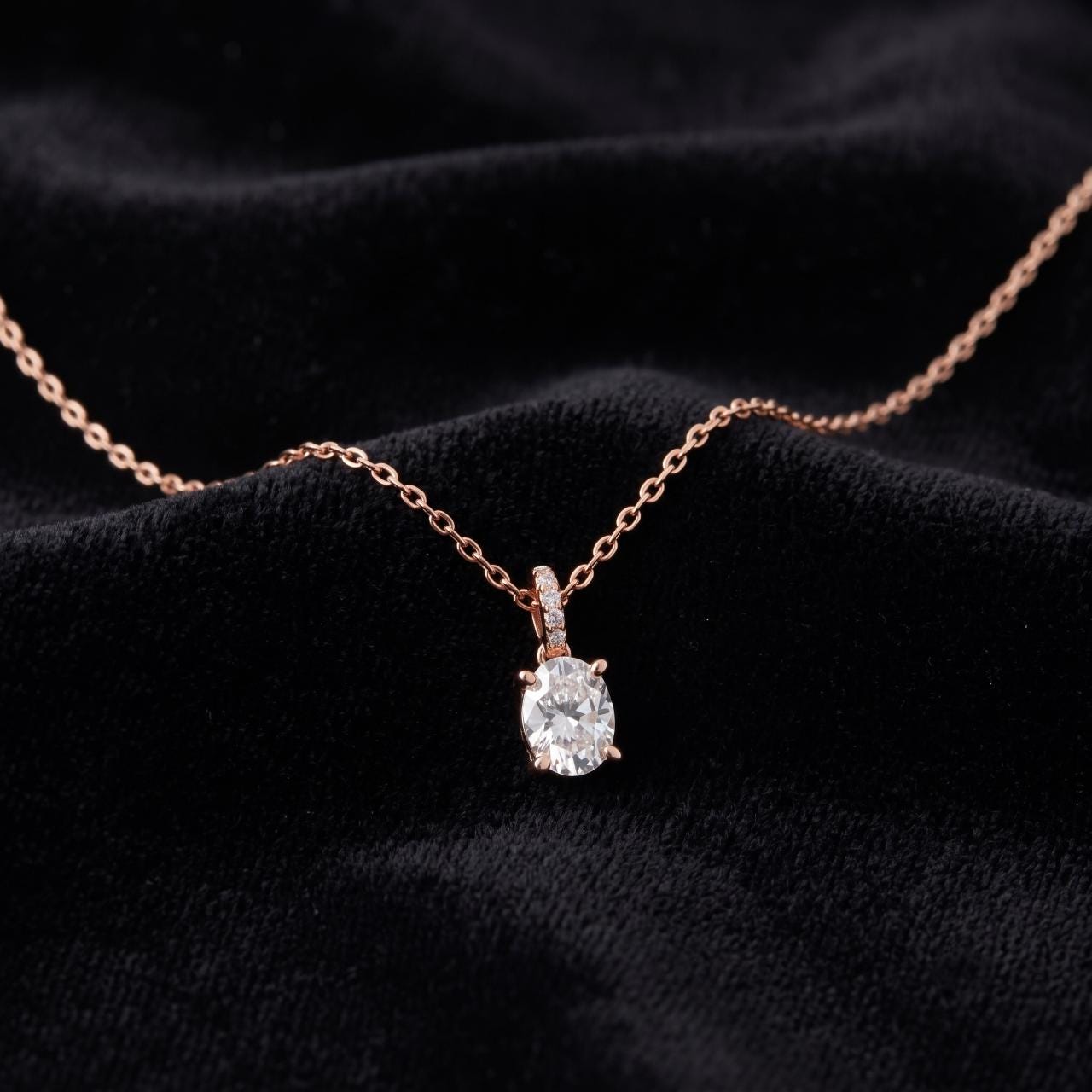 Oval Moissanite Pendant, 925 Sterling Silver, Sparkling Elegant Bridal Necklace, Everyday Minimalist Fine Jewelry