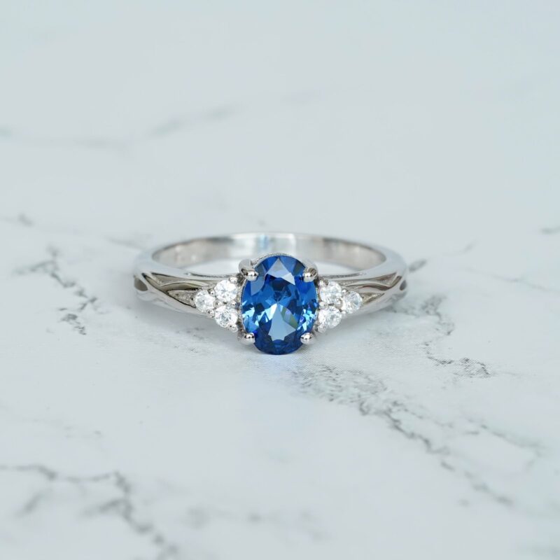Oval Blue Sapphire Engagement Ring for Women