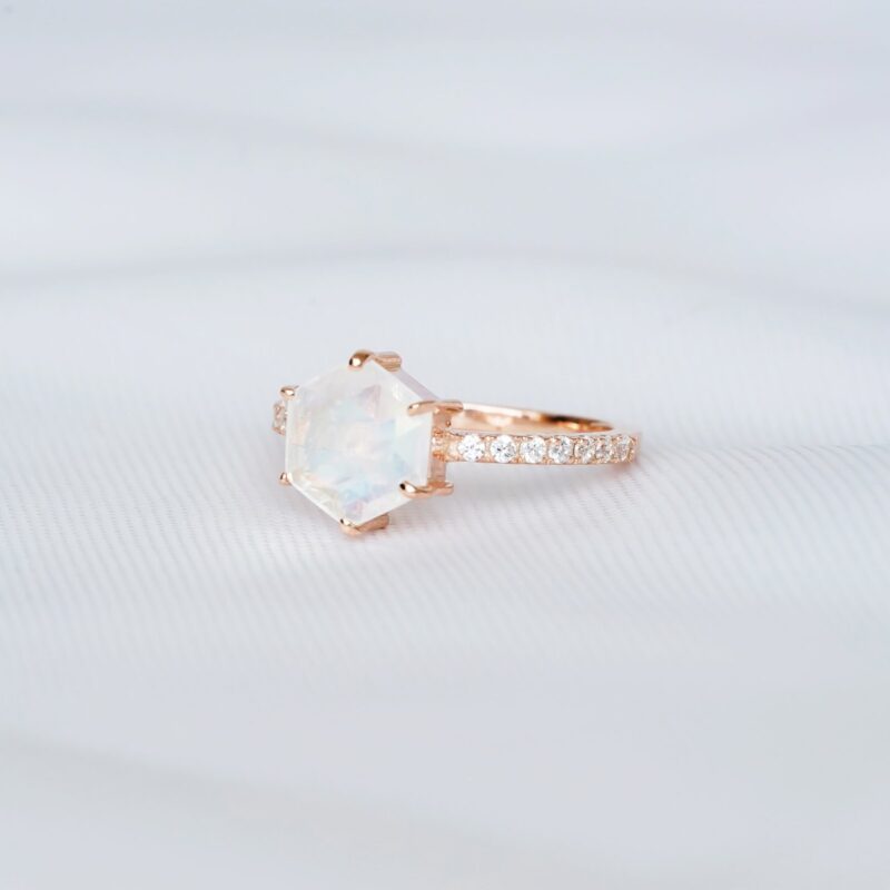 Hexagone Moonstone Ring for Women - Image 3