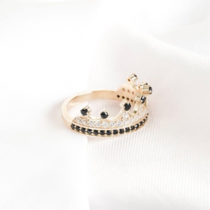 Black Onyx Diamond Wedding Band For Women - Image 3