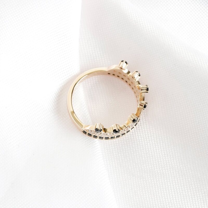 Black Onyx Diamond Wedding Band For Women - Image 4