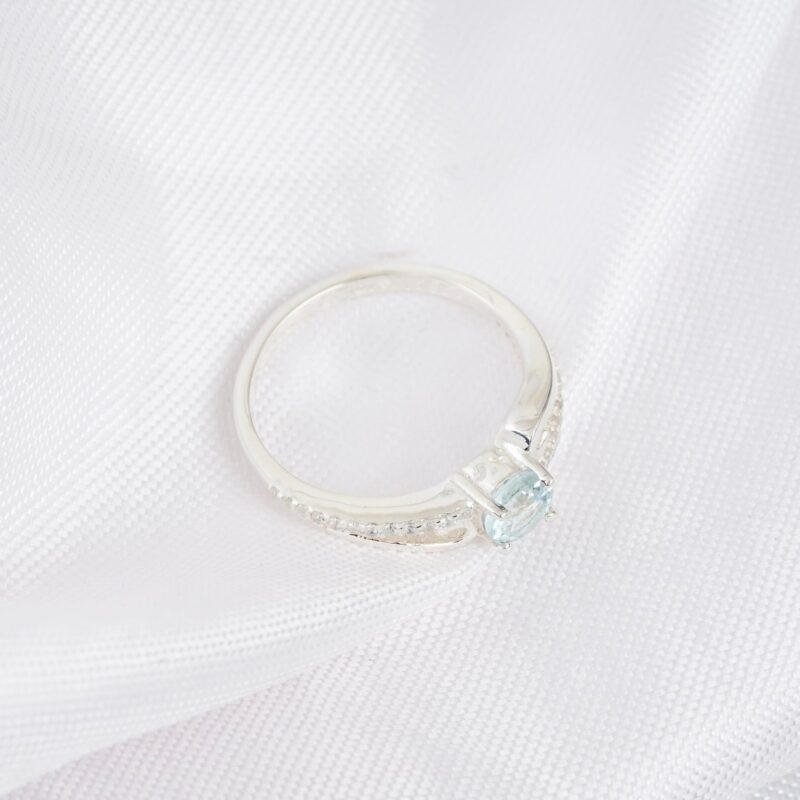 Round Aquamarine Engagement Ring for Women - Image 4