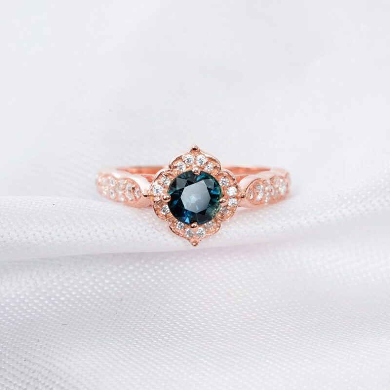 Alexandrite Engagement Ring Set For Women - Image 4