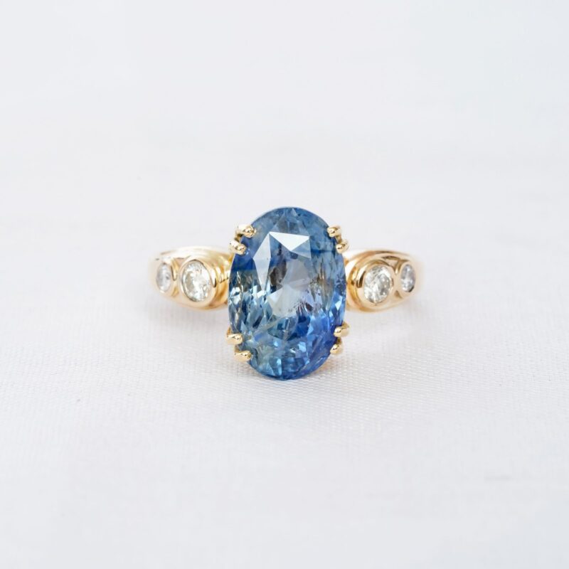 Oval Blue Sapphire Ring for Women - Image 2