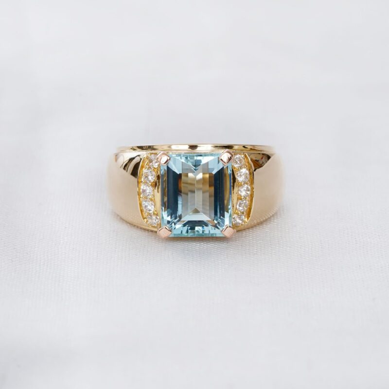 Emerald Cut Aquamarine Ring for Women - Image 2