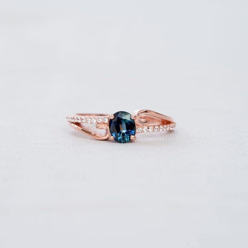 Oval Blue Sapphire Ring for Women - Image 2