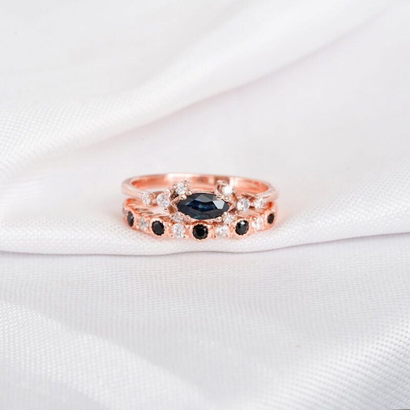 Blue Sapphire Engagement Ring Set For Women