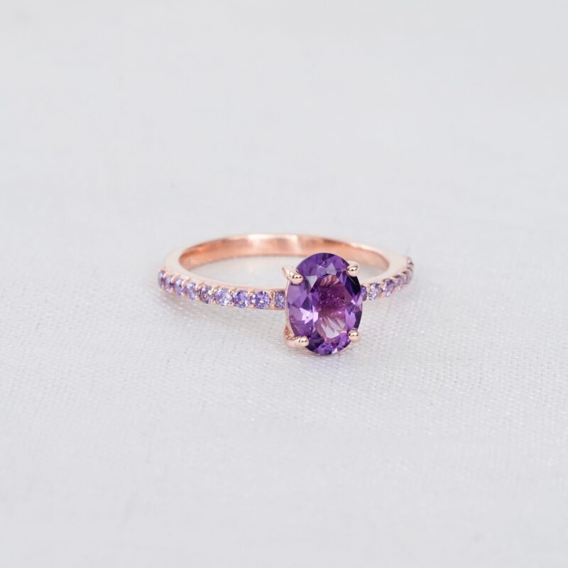 Oval Amethyst Ring for Women - Image 3