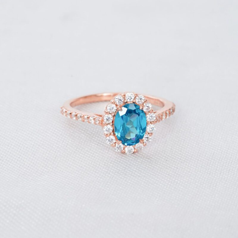 Oval Blue Topaz Ring for Women - Image 4