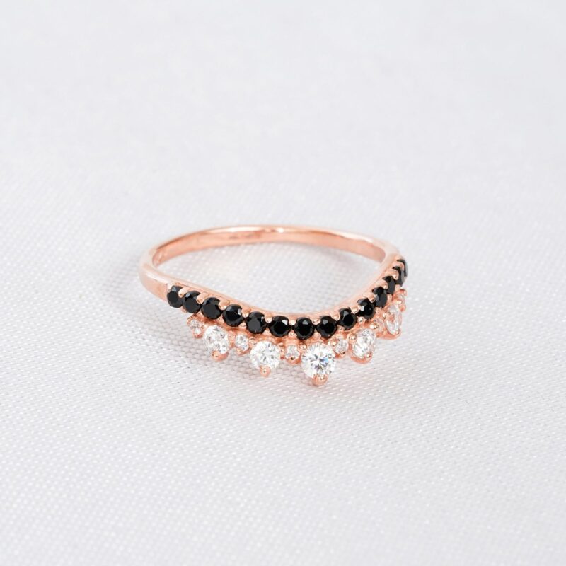 Black Onyx & Diamond Wedding Band For Women - Image 3