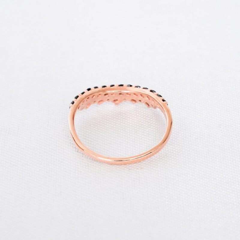 Black Onyx & Diamond Wedding Band For Women - Image 4