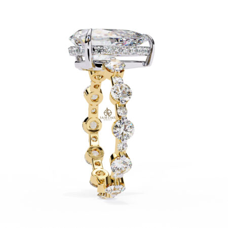 Pear Moissanite Engagement Ring For Women
